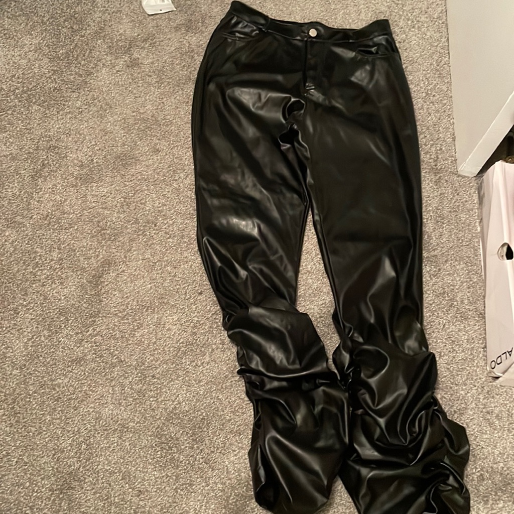 Scrunchie Pants